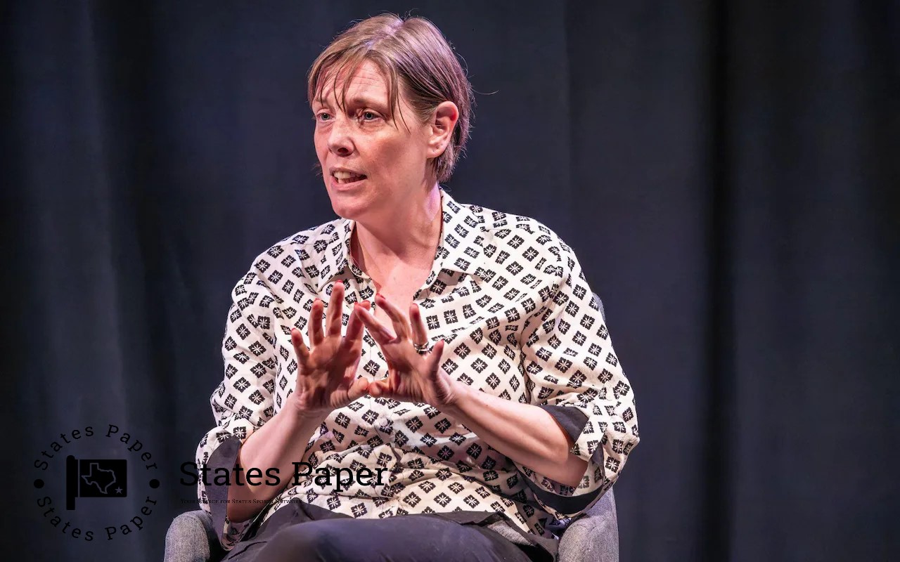 Jess Phillips apologises for tweet that ‘justified’ masked men’s intimidation of journalists